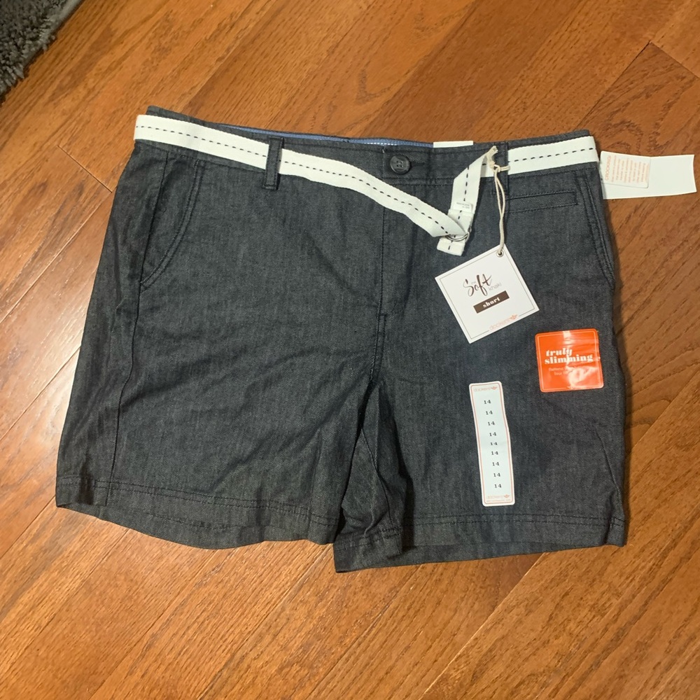 Women’s Dockers denim shorts